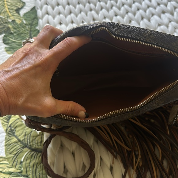 Authentic Louis Vuitton vintage boho bag - Picture 7 of 8